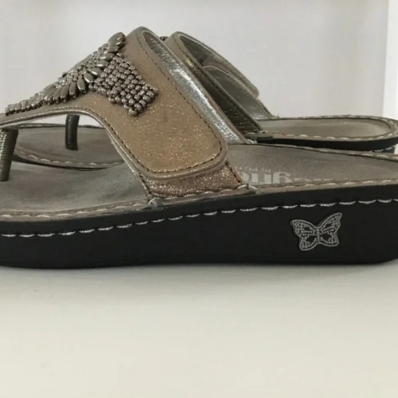 ALEGRIA Thong Style Silver Studded bejeweled Sandal - Picture 6 of 8